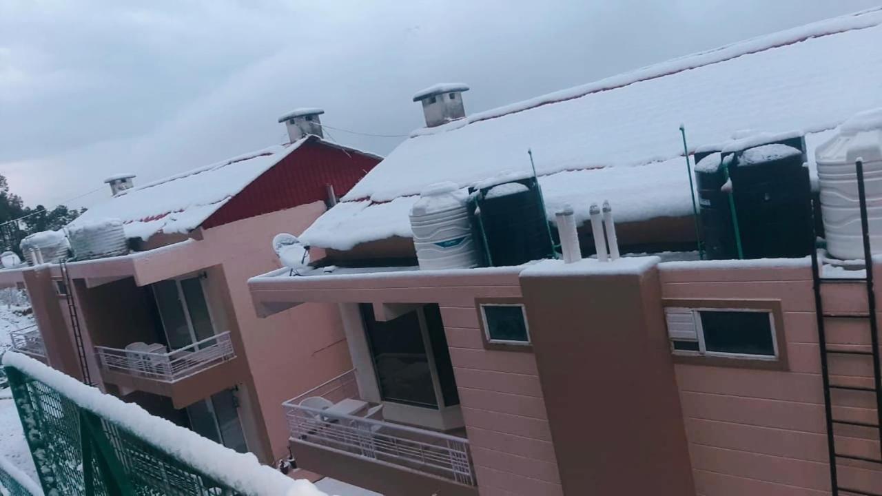 Amravati Resort Solan Eksteriør bilde