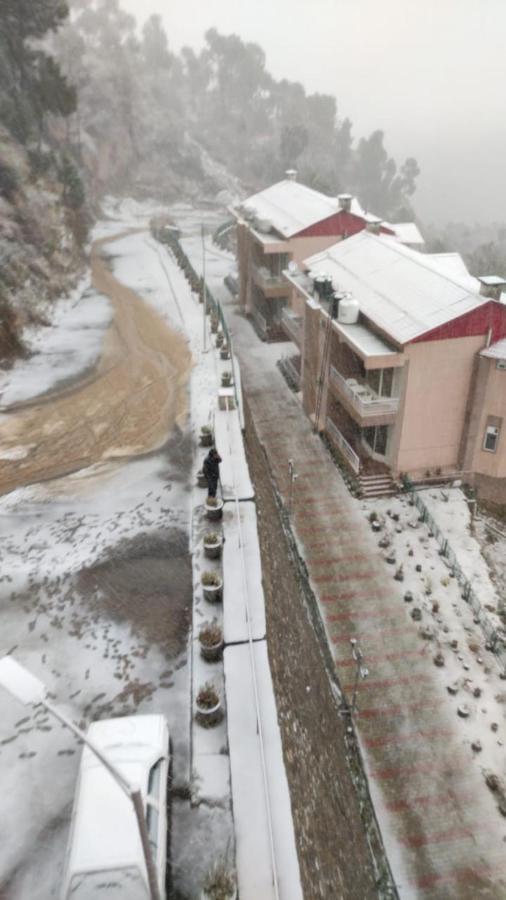 Amravati Resort Solan Eksteriør bilde