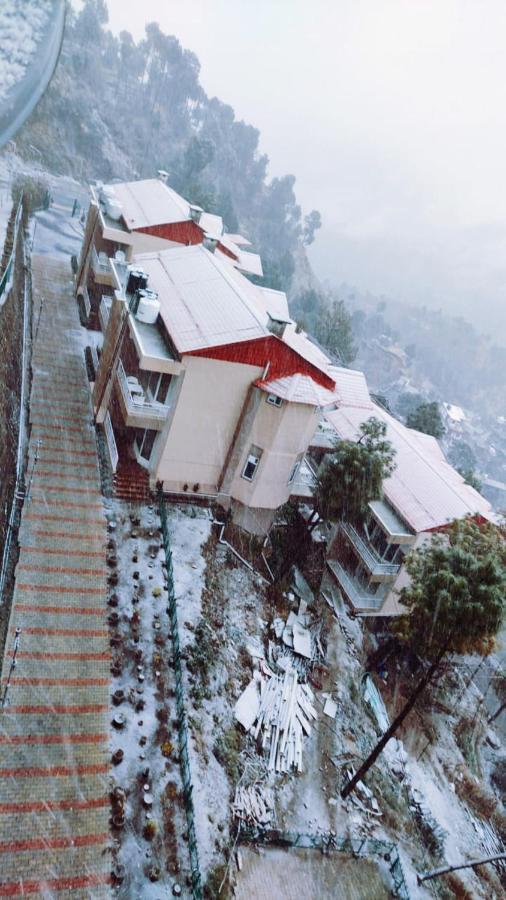 Amravati Resort Solan Eksteriør bilde